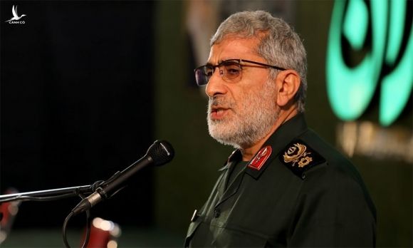 Chuẩn tướng Esmail Ghaani phát biểu tại Đại học Tehran, ngày 1/1. Ảnh: Reuters.