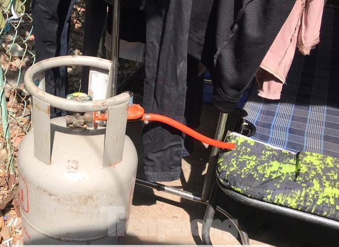 Bình gas nam thanh niên dọa cho nổ Bình gas nam thanh niên dọa cho nổ