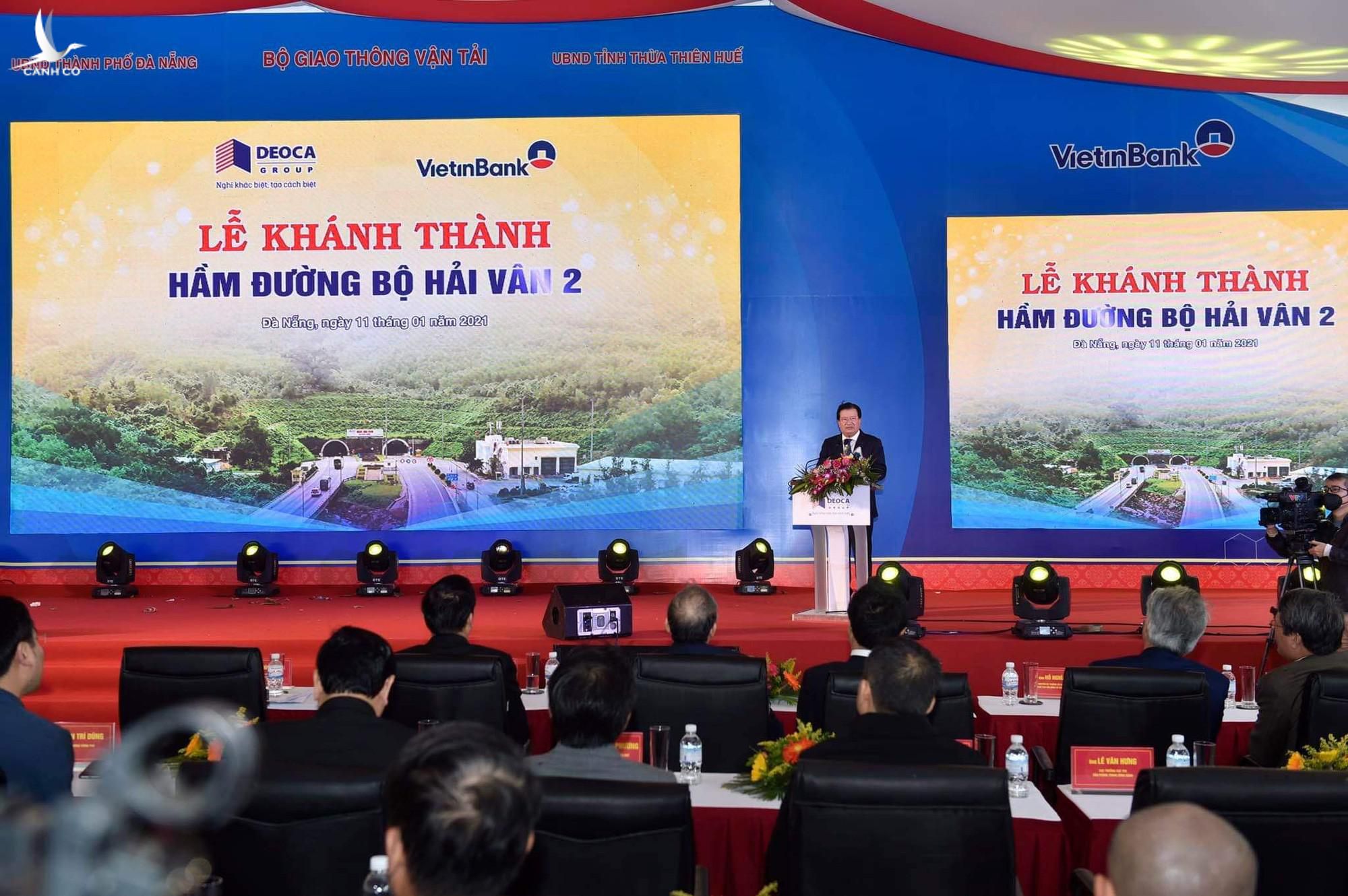 Phó thủ tướng Chính phủ Trịnh Đình Dũng phát biểu