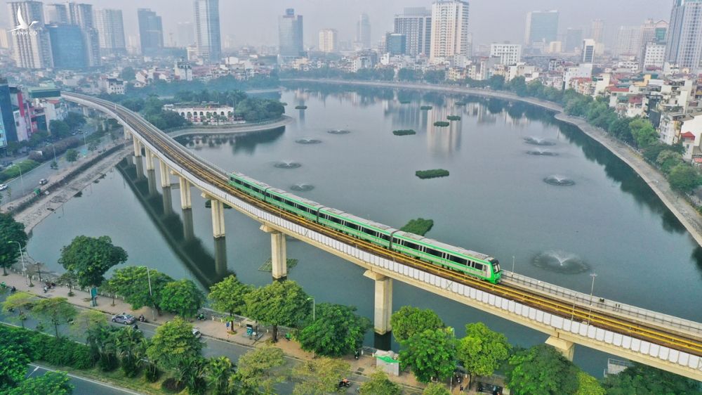 Thành phố phối hợp với các đơn vị liên quan sẵn sàng nhận bàn giao, vận hành thương mại tuyến đường sắt đô thị Cát Linh - Hà Đông. Ảnh: Giang Huy.