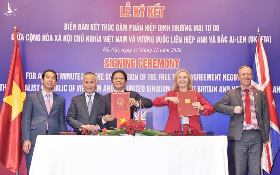 Lễ ký biên bản kết thúc đàm phán hiệp định Thương mại tự do Việt Nam Anh