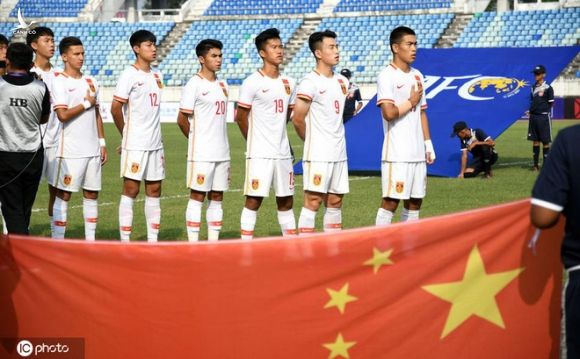 Lo thua Việt Nam, bóng đá Trung Quốc làm điều chưa có tiền lệ với lứa cầu thủ 1999