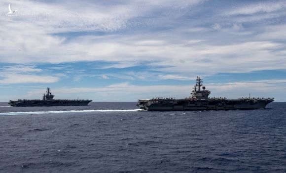 Hai tàu sân bay Mỹ diễn tập trên Biển Đông hồi tháng 7/2020. Ảnh: US Navy.