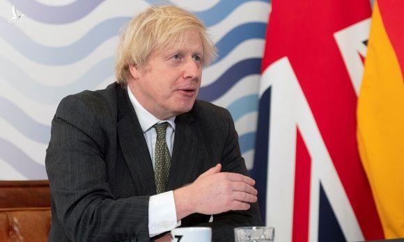 Thủ tướng Anh Boris Johnson chủ trì cuộc họp trực tuyến của lãnh đạo G7, ngày 19/2. Ảnh: Reuters.