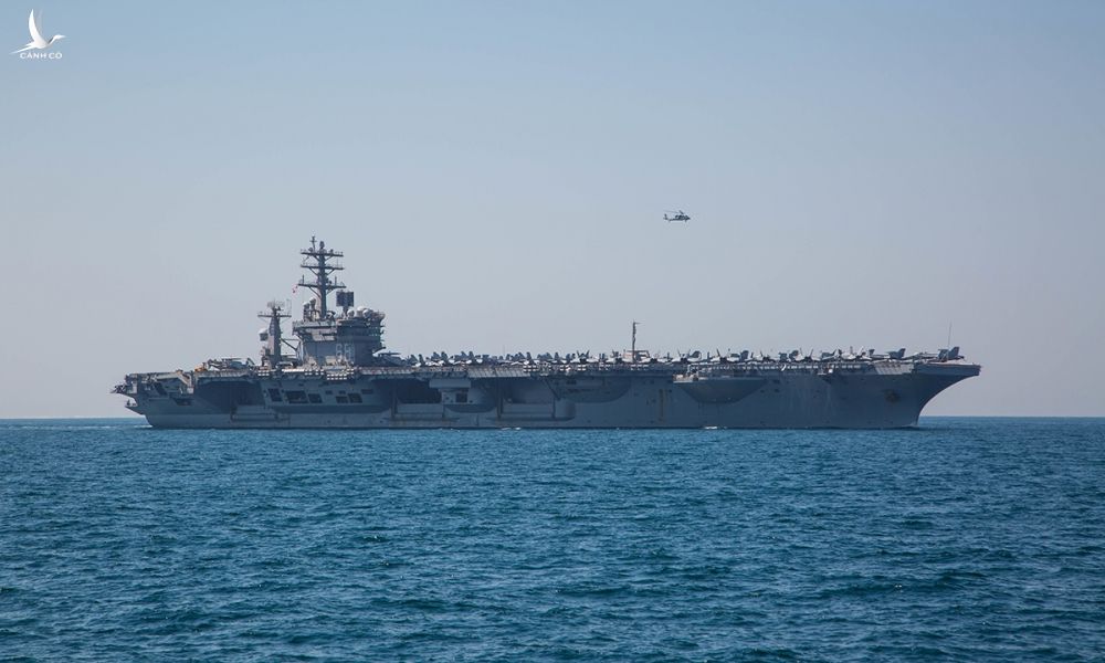 Tàu sân bay USS Nimitz rời Bahrain sau chuyến thăm cảng hồi tháng 10/2020.