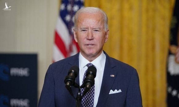 Biden phát biểu tại hội nghị hôm 19/2. Ảnh: AFP.
