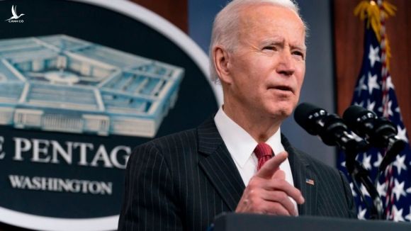Tổng thống Joe Biden có hành động quân sự công khai đầu tiên kể từ khi nhậm chức. Ảnh: AP