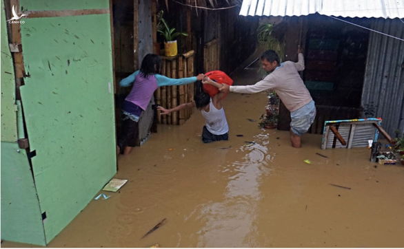 Hơn 5.000 người ở Philippines phải sơ tán để tránh cơn bão số 1 năm 2021 - Ảnh 1.