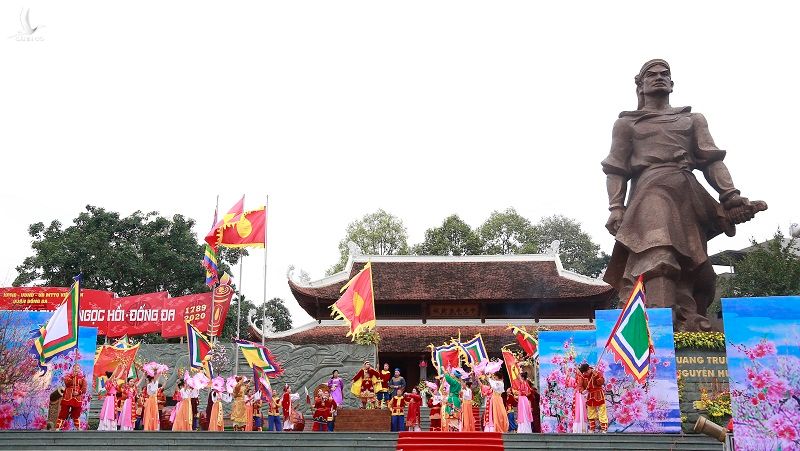 Tại di tích Quốc gia đặc biệt gò Đống Đa (phường Quang Trung, quận Đống Đa) long trọng tổ chức Lễ hội kỷ niệm 231 năm chiến thắng Ngọc Hồi - Đống Đa (1789-2020).