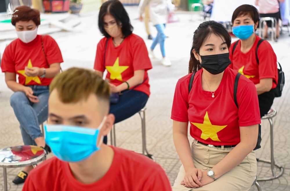 Pho thu tuong Vu Duc Dam tham hoi tinh nguyen vien anh 5