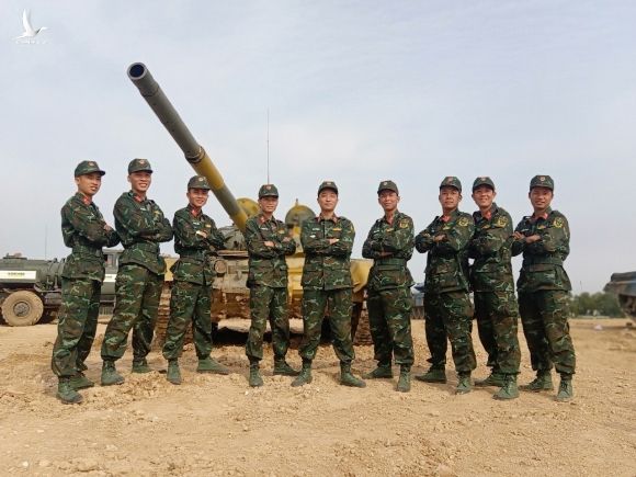 Lớp học xe tăng 'thần tốc' của bộ đội Việt Nam trên đấu trường Army Games