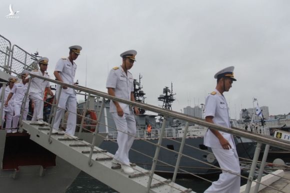Cận cảnh 2 chiến hạm hiện đại bậc nhất Việt Nam tham gia tranh tài tại Army Games - Ảnh 17.