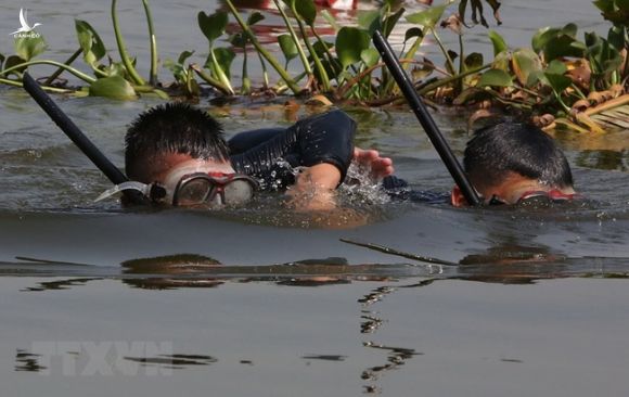 Tìm đâu ra lực lượng tấn công &quot;xuất quỷ nhập thần&quot; như Đặc công Hải quân Việt Nam? - Ảnh 6.