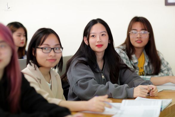 Ba cơ sở giáo dục ĐH Việt Nam lọt bảng xếp hạng các trường ĐH ở nền kinh tế mới nổi - Ảnh 1.