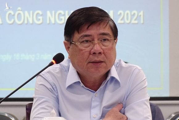 Chủ tịch UBND TP HCM Nguyễn Thành Phong phát biểu tại hội nghị duyệt kế hoạch năm 2021 tại Sở Khoa học Công nghệ, sáng 16/3. Ảnh: Hà An.