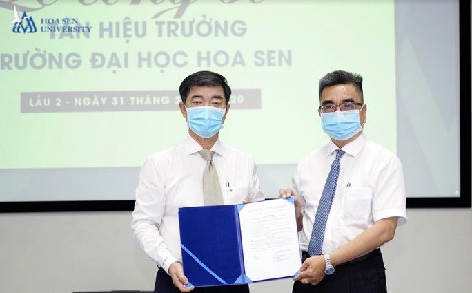 PGS-TS Nguyễn Ngọc Điện rời ghế Hiệu trưởng Trường ĐH Hoa Sen - Ảnh 1.