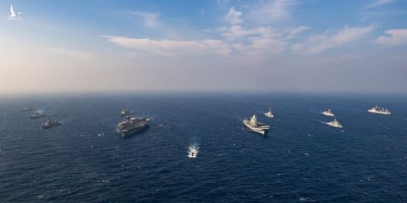 Chiến hạm của các nước thuộc “Bộ tứ kim cương” trong cuộc tập trận chung Malabar vào tháng 11.2020 /// Hải quân Mỹ