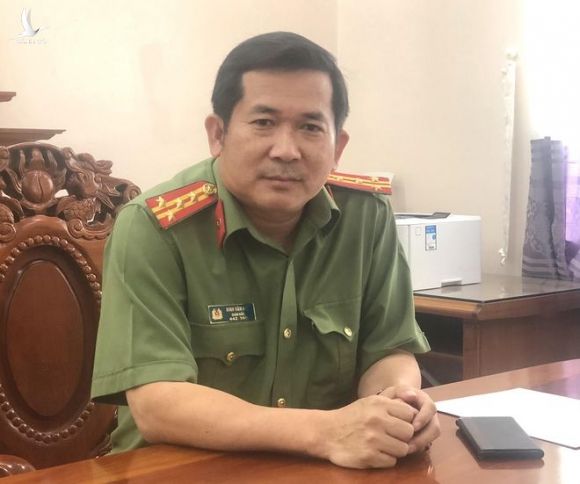 Đại tá Đinh Văn Nơi, Giám đốc Công an tỉnh An Giang trao đổi với PV Thanh Niên /// Ảnh: Trần Ngọc
