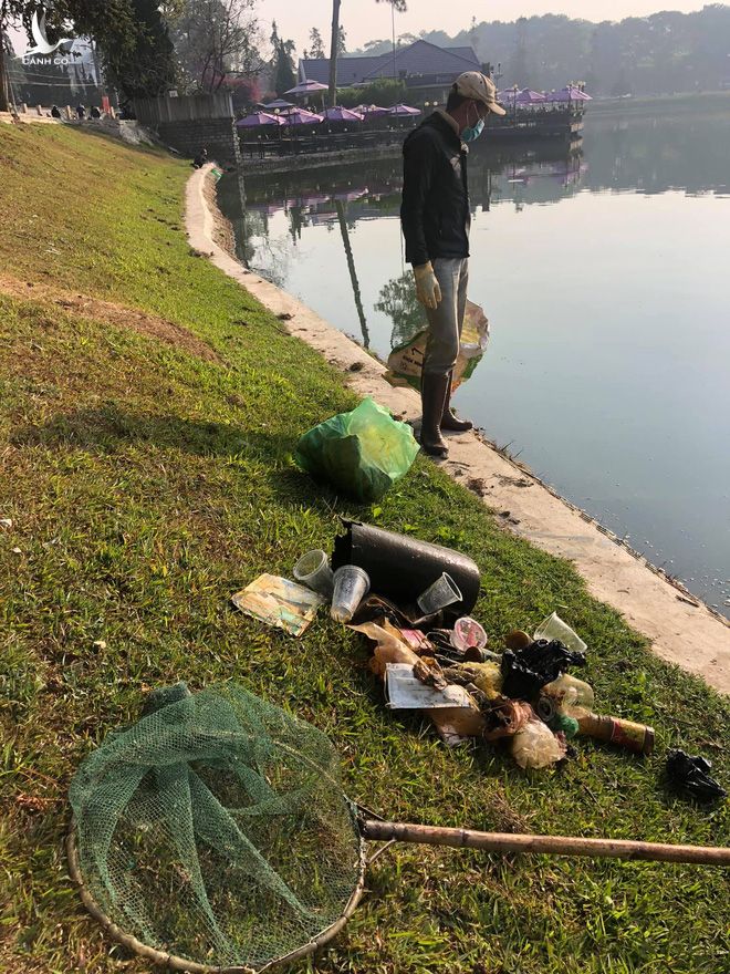 Ông Đoàn Ngọc Hải: Xả rác xuống hồ ở Singapore bị phạt 10 ngàn đô và đánh roi vài lần là tất cả trật tự - Ảnh 2.