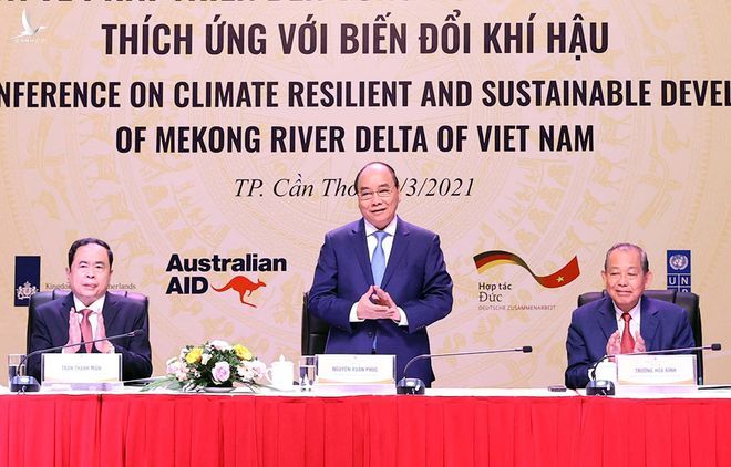 Thủ tướng Nguyễn Xuân Phúc phát biểu tại hội nghị ẢNH: TTXVN