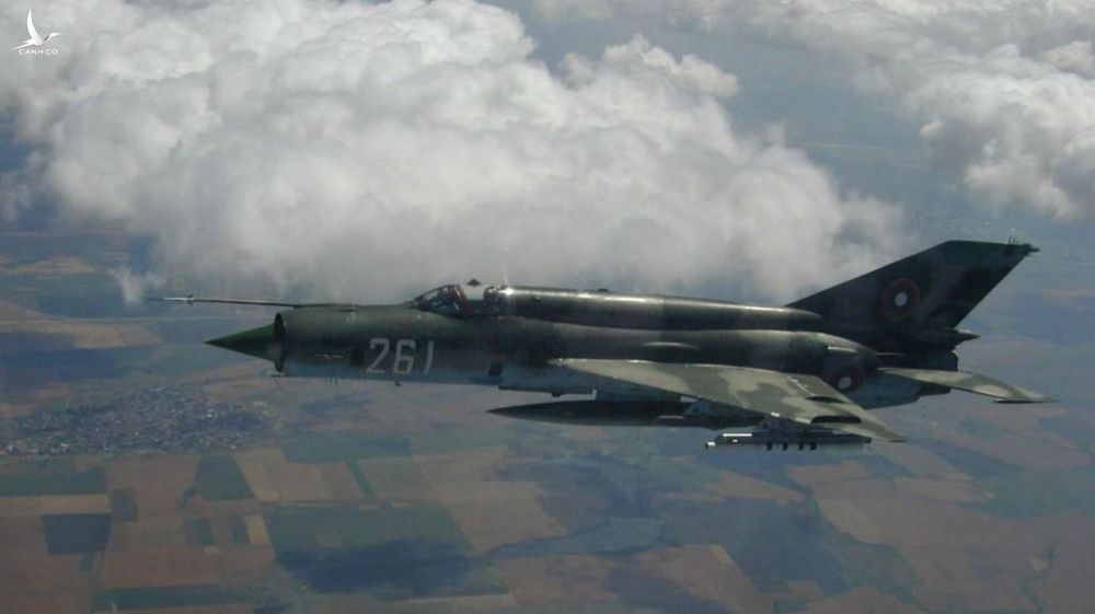 Việt Nam từng biên chế số lượng lớn MiG-21Bis, phiên bản mạnh ngang F-16 của Mỹ - Ảnh 20.