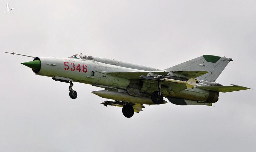 Việt Nam từng biên chế số lượng lớn MiG-21Bis, phiên bản mạnh ngang F-16 của Mỹ - Ảnh 21.
