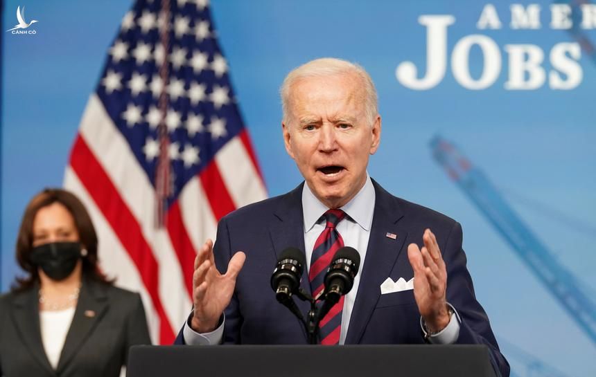 Tổng thống Mỹ Joe Biden phát biểu tại Nhà Trắng hôm 7/4. Ảnh: Reuters