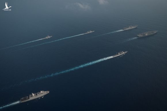 Mỹ đưa lực lượng hùng hậu đến biển Đông - Ảnh 3.