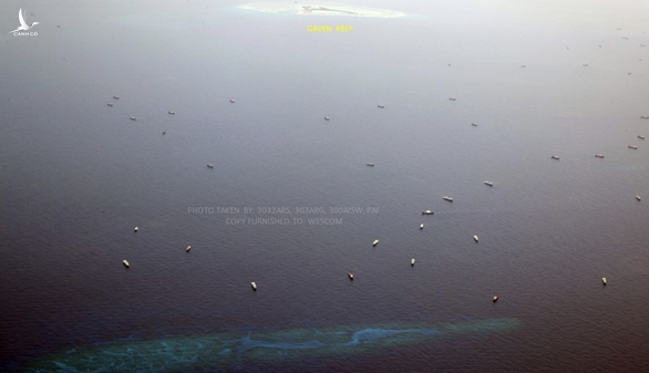 Thêm 136 tàu Trung Quốc xuất hiện ở gần đá Ga Ven, Philippines tố là tàu dân quân biển - Ảnh 2.