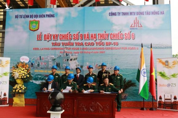 Việt Nam hạ thủy 2 tàu tuần tra theo gói tín dụng quốc phòng Ấn Độ - Ảnh 1.