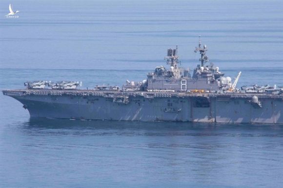 Vì sao Mỹ liên tục điều tàu chiến đến Biển Đông dưới thời ông Biden? - 1