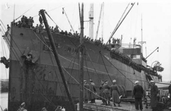 Hải quân Anh mắc sai lầm định mệnh, hơn 2.000 lính Liên Xô chết đuối - Ảnh 2.