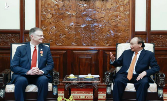 Chủ tịch nước Nguyễn Xuân Phúc nhận thư chúc mừng của Tổng thống Biden - Ảnh 1.
