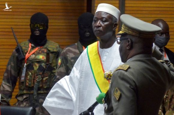 Tổng thống Mali Bah Ndaw /// Reuters