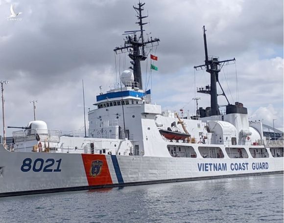 Tàu cảnh sát biển Việt Nam tại Mỹ đã sơn số hiệu - ảnh 1