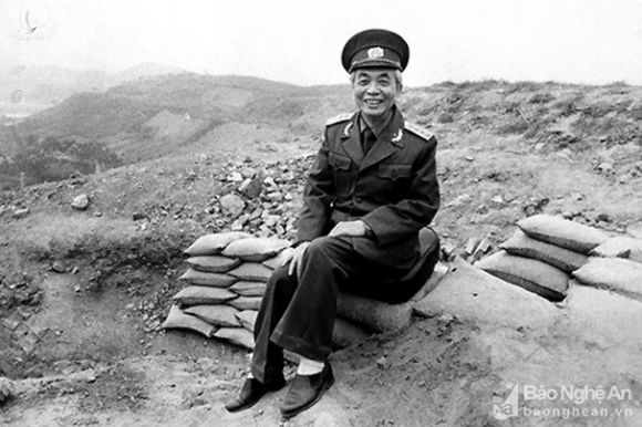 Đại tướng Võ Nguyên Giáp và những khoảnh khắc lịch sử ở Điện Biên Phủ - Ảnh 12.