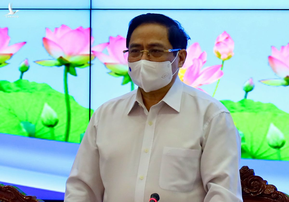 Thủ tướng Phạm Minh Chính phát biểu chỉ đạo tại cuộc họp. Ảnh: Trung tâm báo chí TP HCM.