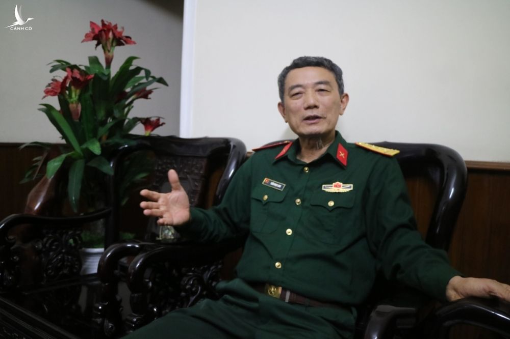 Phó Giáo sư, Tiến sỹ Trần Ngọc Long, nguyên Phó Viện trưởng Viện Lịch sử quân sự Việt Nam.