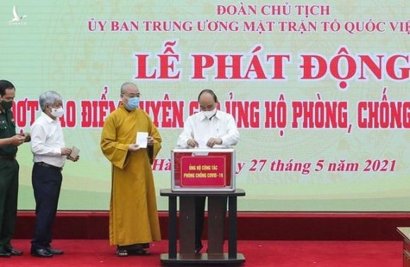 Gần 2.300 tỷ đồng ủng hộ phòng, chống dịch COVID-19 ảnh 1