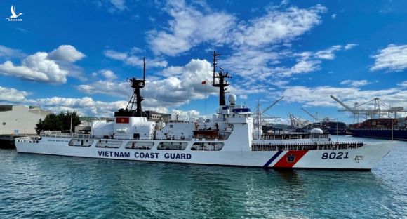 Cảnh sát biển Việt Nam chính thức tiếp nhận tàu CSB 8021 từ Mỹ: Đang trên đường trở về nước - Ảnh 5.