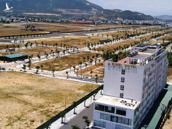 Thanh tra Chính phủ kết luận nhiều sai phạm tại 6 dự án đổi đất sân bay Nha Trang - Ảnh 1.