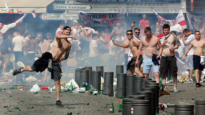 EURO 2020: Cảnh sát châu Âu cảnh báo lo ngại về côn đồ bóng đá - ảnh 1