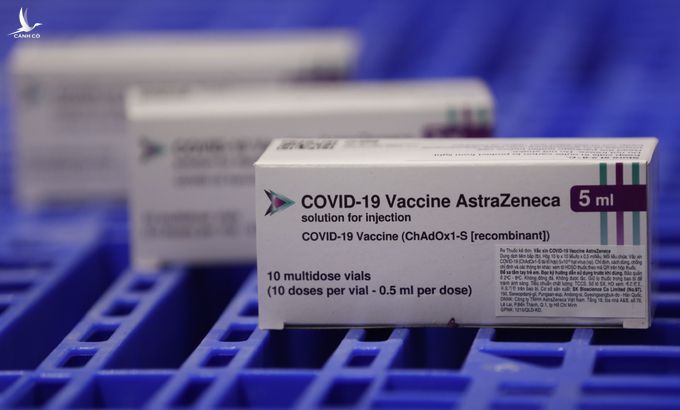 Lô vaccine thứ 2 trong hợp đồng 30 triệu liều Bộ Y tế mua thông qua VNVC. Ảnh: Hữu Khoa.