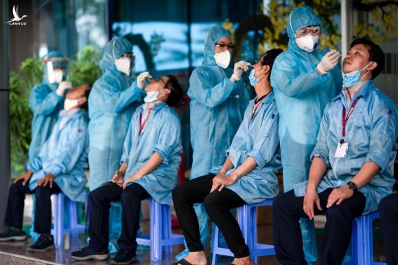 dịch Covid-19 bùng phát tại TP.HCM ảnh 1 dich Covid-19 bung phat tai TP.HCM anh 1