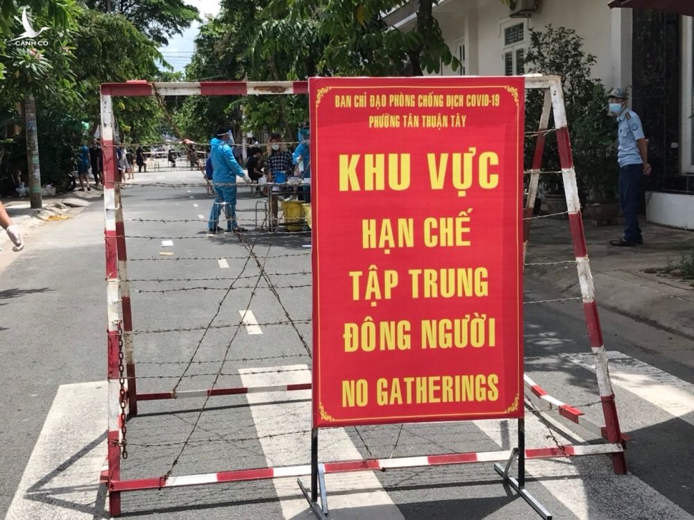 Bộ Y tế đề nghị TP Hồ Chí Minh cách ly F1 tại nhà - Ảnh 2.