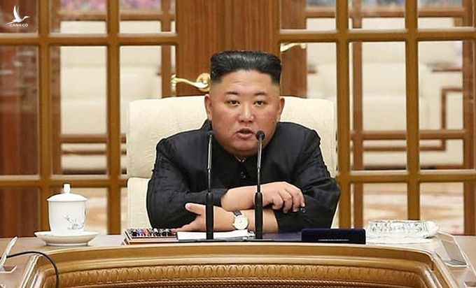 Kim Jong-un tuần trước chủ trì cuộc họp của Bộ Chính trị đảng Lao động Triều Tiên. Ảnh: KCNA.