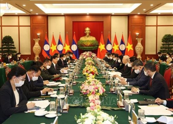 Tổng Bí thư hai nước Việt - Lào chứng kiến Lễ ký kết văn kiện hợp tác - 1
