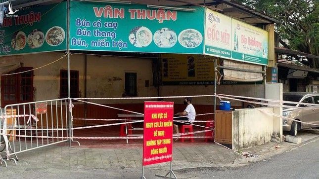 Muôn chiêu trốn khai báo y tế, ‘vượt’ chốt kiểm dịch COVID-19 ảnh 6