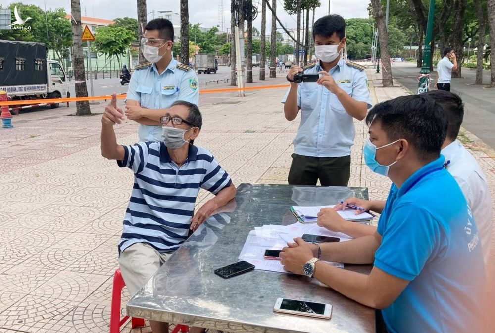 vi phạm giãn cách xã hội ảnh 1 vi pham gian cach xa hoi anh 1