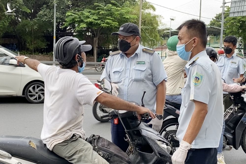 phạt ra ngoài không cần thiết ảnh 2 phat ra ngoai khong can thiet anh 2